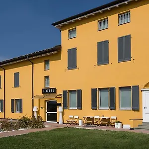 Forlanini 52 Hotel