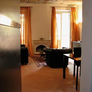 Parizzi & Restaurant Apart-hotel